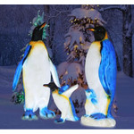 Уличная светодиодная новогодняя фигура из стекловолокна "Пингвин папа"